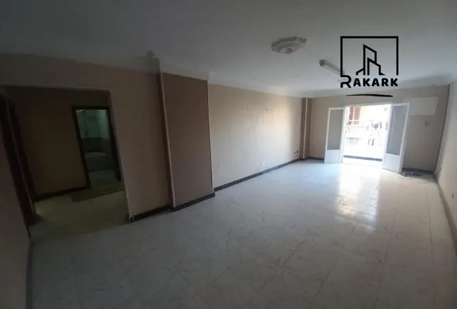113403338 - Property Image 3