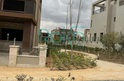 Townhouse - 3 Bedrooms - 4 Bathrooms for sale in New Giza - Cairo Alexandria Desert Road - 6 October City - Giza