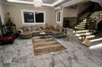 فيلا - 4 غرف نوم - 5 حمامات للبيع في هاسييندا باي - سيدي عبد الرحمن - الساحل الشمالي