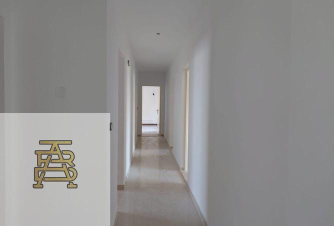 99404726 - Property Image 3