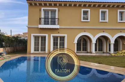 Villa - 5 Bedrooms - 4 Bathrooms for sale in Hyde Park - New Cairo City - Cairo