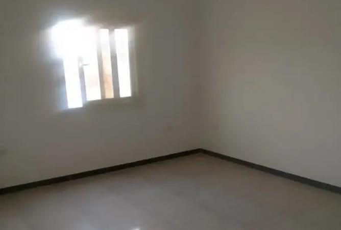 98833845 - صورة العقار 2