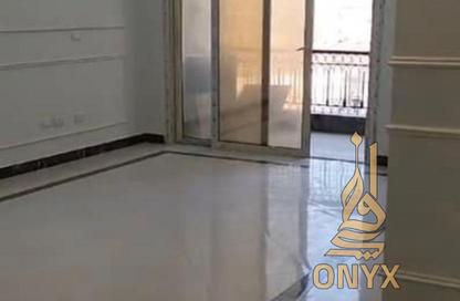 Apartment - 3 - 3 for rent in Grand Residences - Cairo Gate - Sheikh Zayed Compounds - Sheikh Zayed City - Giza
