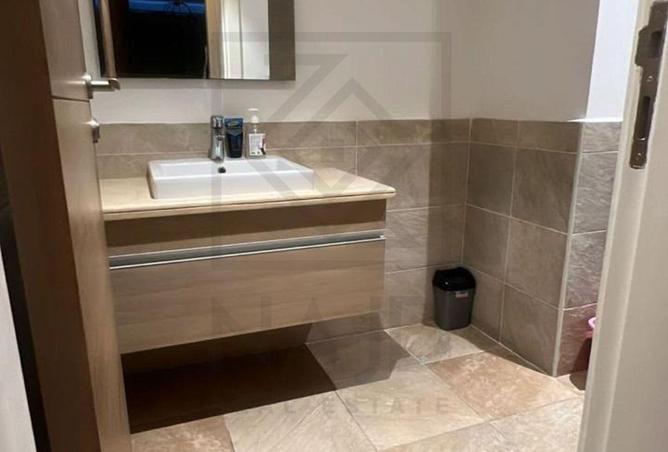 99111900 - Property Image 2