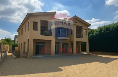 فيلا - 5 غرف نوم - 6 حمامات للبيع في الجريا - كمبوندات الشيخ زايد - الشيخ زايد - الجيزة