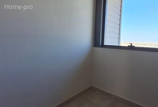 90183910 - Property Image 3
