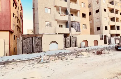 دوبلكس - 3 غرف نوم - 1 حمام للبيع في ارض جمعية المستثمرين - حدائق اكتوبر - مدينة 6 أكتوبر - الجيزة
