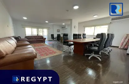 Office Space - 3 Bedrooms - 5 Bathrooms for rent in Sarayat Al Maadi - Hay El Maadi - Cairo