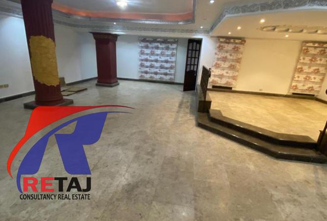 98012263 - Property Image 3