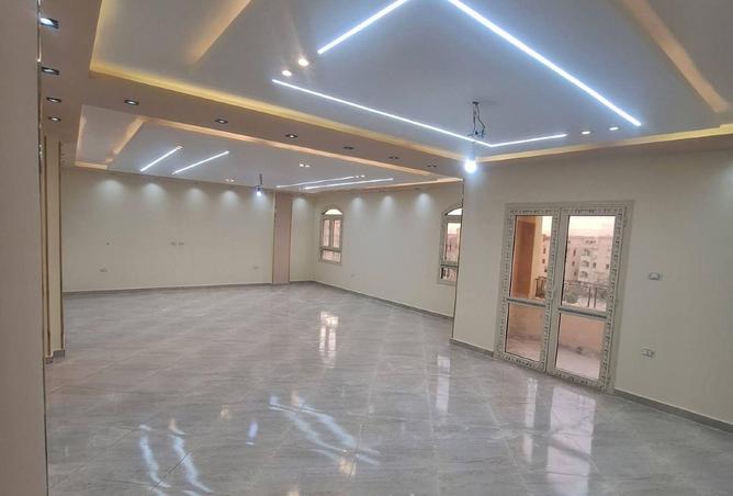 66427228 - Property Image 2