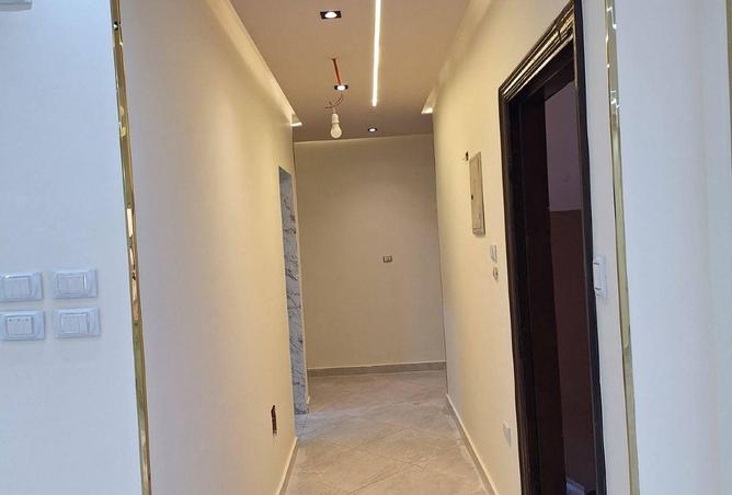 66427228 - Property Image 3