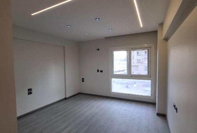 62652181 - Property Image 3