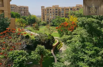 Apartment - 3 Bedrooms - 2 Bathrooms for sale in Privado - Madinaty - Cairo