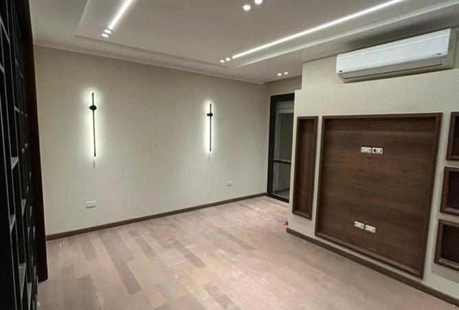 69835975 - صورة العقار 3