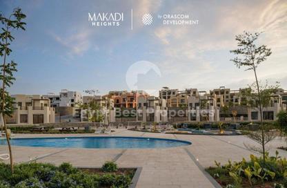 Chalet - 2 Bedrooms - 3 Bathrooms for sale in Makadi Heights - Makadi Orascom Resort - Makadi - Hurghada - Red Sea