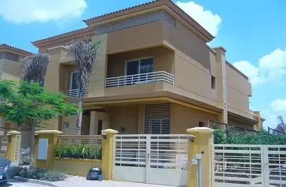 تاون هاوس - 4 غرف نوم - 4 حمامات للايجار في جييرا - الحي الثالث عشر - الشيخ زايد - الجيزة