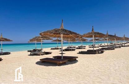 Chalet - 4 Bedrooms - 4 Bathrooms for sale in Hacienda White - Sidi Abdel Rahman - North Coast