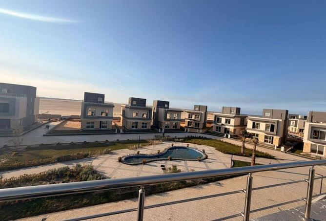 شقة فى كمباوند The pearl بالمنصورة الجديدة