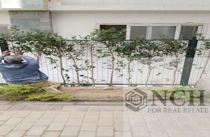 Apartment - 2 Bedrooms - 3 Bathrooms for rent in Galleria Moon Valley - South Investors Area - New Cairo City - Cairo