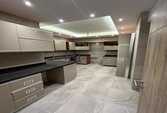 57498554 - Property Image 2