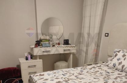 Apartment - 3 - 1 for sale in Al Nasr St. - Smouha - Hay Sharq - Alexandria