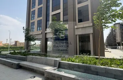 مساحات مكتبية - غرفة نوم للبيع في الجازي مول - المستثمرين الشمالية - مدينة القاهرة الجديدة - القاهرة