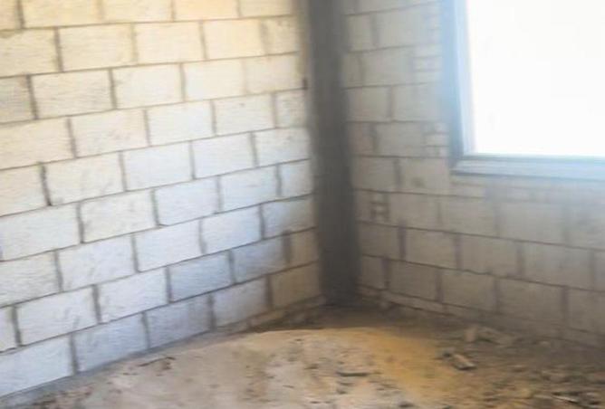 76225253 - Property Image 3