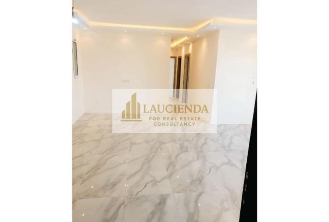 73233793 - Property Image 2