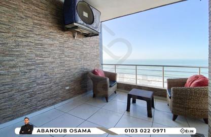 Apartment - 3 Bedrooms - 2 Bathrooms for sale in Al Geish Road - Camp Chezar - Hay Wasat - Alexandria