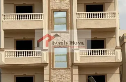 شقة - 3 غرف نوم - 2 حمامات للبيع في شارع النوادي - حدائق اكتوبر - مدينة 6 أكتوبر - الجيزة