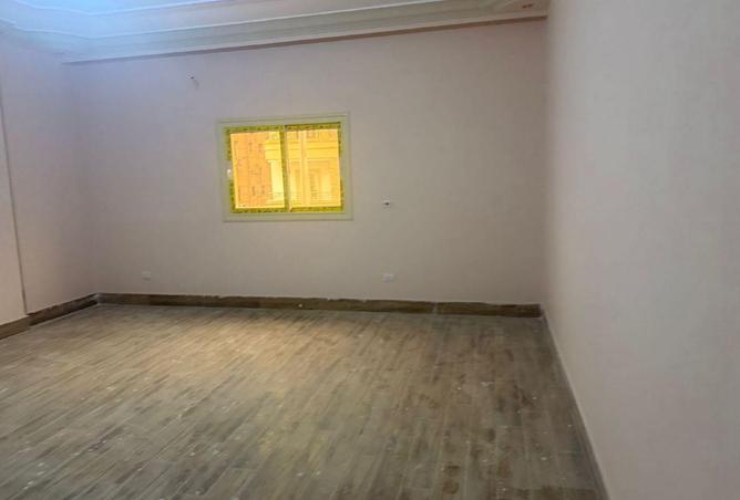 8664825 - Property Image 2