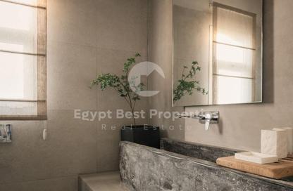 Villa - 6 - 6 for sale in Beit Al Bahr - Sidi Heneish - North Coast