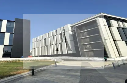 Office Space - 4 Bedrooms - 1 Bathroom for rent in Hyde Park - New Cairo City - Cairo