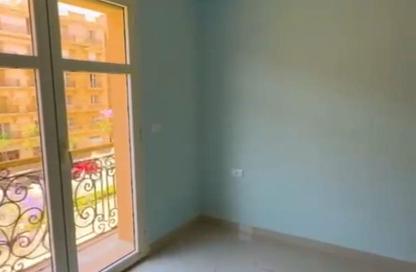 Apartment - 2 Bedrooms - 2 Bathrooms for sale in Garden Residence - Hyde Park - New Cairo City - Cairo