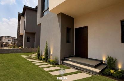 Villa - 6 Bedrooms - 5 Bathrooms for sale in Creek Town - The 1st Settlement - New Cairo City - Cairo