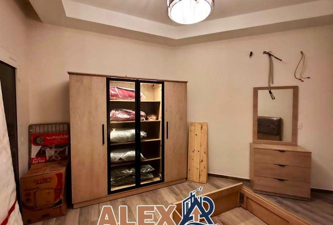 78925549 - Property Image 3