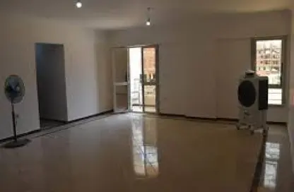 شقة - 3 غرف نوم - 2 حمامات للبيع في المنصورة - الدقهلية