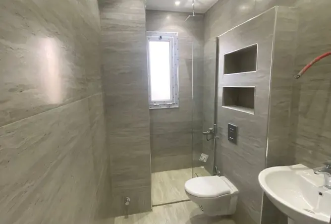 102065417 - Property Image 2