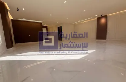 Apartment - 4 Bedrooms - 3 Bathrooms for sale in 3rd District - 6 October City - Giza