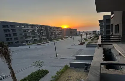 Apartment - 3 Bedrooms - 3 Bathrooms for sale in Stoda - Sheraton Al Matar - El Nozha - Cairo