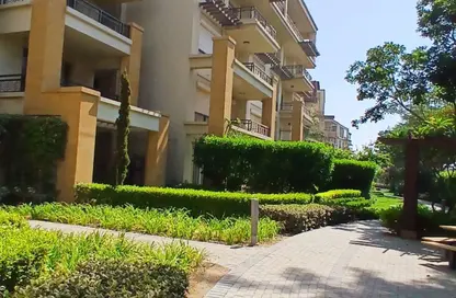 شقة - 3 غرف نوم - 3 حمامات للبيع في التو - اب تاون كايرو - المقطم - القاهرة