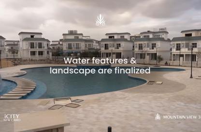 Villa - 3 Bedrooms - 2 Bathrooms for sale in Mountain View iCity - 5th Settlement Compounds - The 5th Settlement - New Cairo City - Cairo