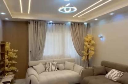 شقة - 3 غرف نوم - 2 حمامات للبيع في شارع حموده محمود - المنطقة الثامنة - مدينة نصر - القاهرة شقة - 3 غرف نوم - 2 حمامات للبيع في شارع حموده محمود - المنطقة الثامنة - مدينة نصر - القاهرة