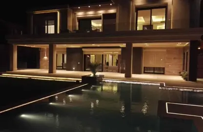 فيلا - 5 غرف نوم - 5 حمامات للبيع في فيفث سكوير - التجمع الخامس - مدينة القاهرة الجديدة - القاهرة