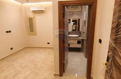 شقة - 3 غرف نوم - 3 حمامات للبيع في شارع جامعة الدول العربية - المهندسين - الجيزة شقة - 3 غرف نوم - 3 حمامات للبيع في شارع جامعة الدول العربية - المهندسين - الجيزة
