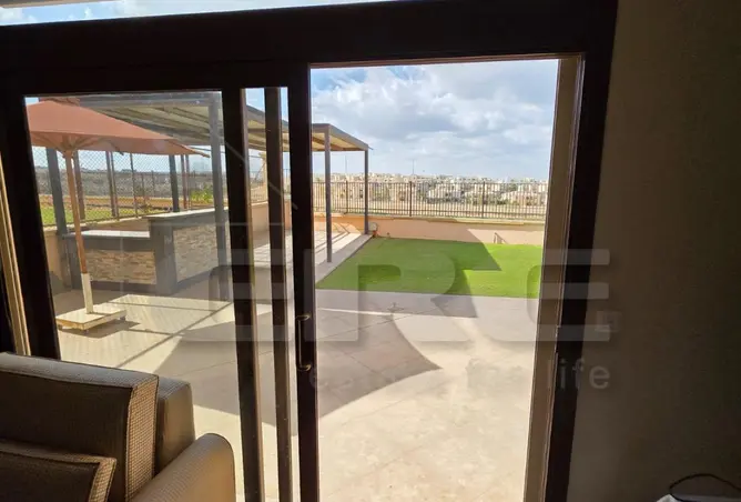 99801325 - Property Image 2