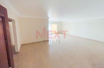 Apartment - 3 Bedrooms - 2 Bathrooms for rent in Grand View - Smouha - Hay Sharq - Alexandria