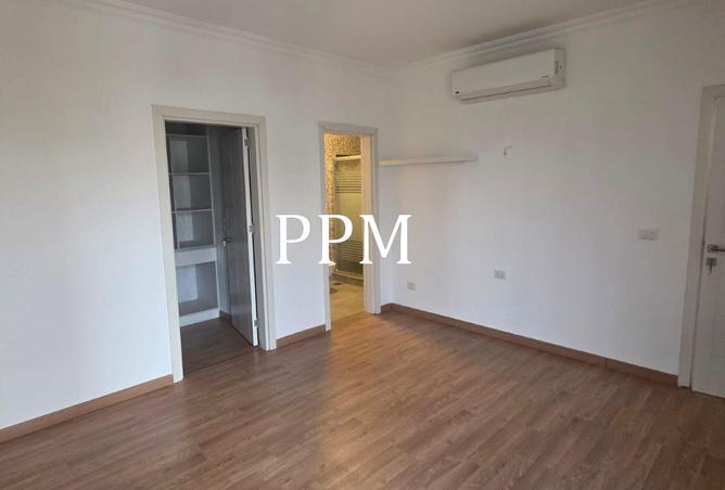 8666929 - Property Image 3