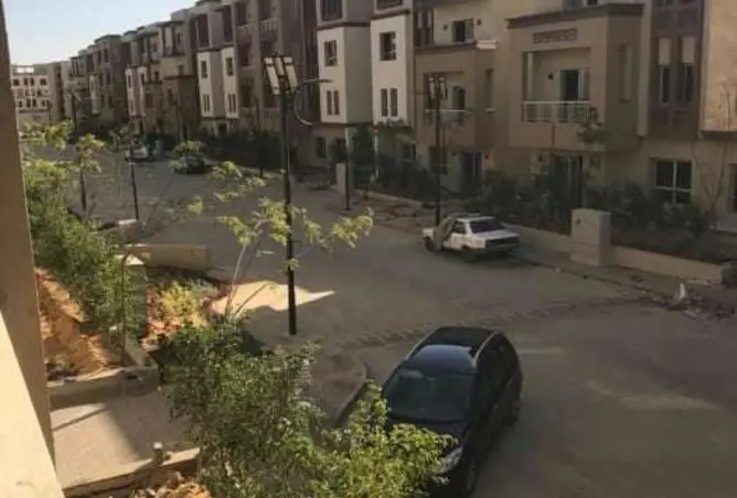 83404864 - صورة العقار 2