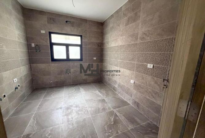 70628078 - صورة العقار 2